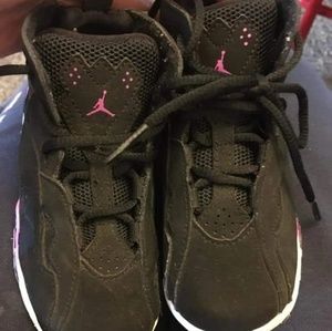 Size 8c Jordan girl shoes